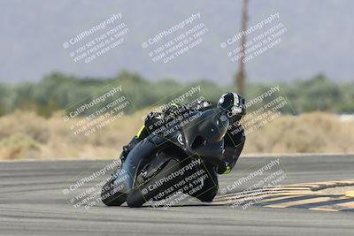 media/Oct-13-2025-Moto Forza (Mon) [[a66d839500]]/2-A Group/Session 3 (Turn 16)/